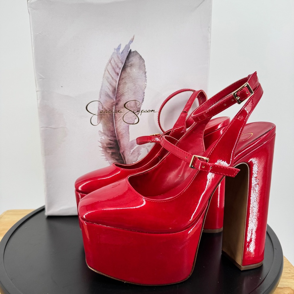 Jessica Simpson Pialley Richest Red Pearlized Patent Platform Pumps Size 7.5